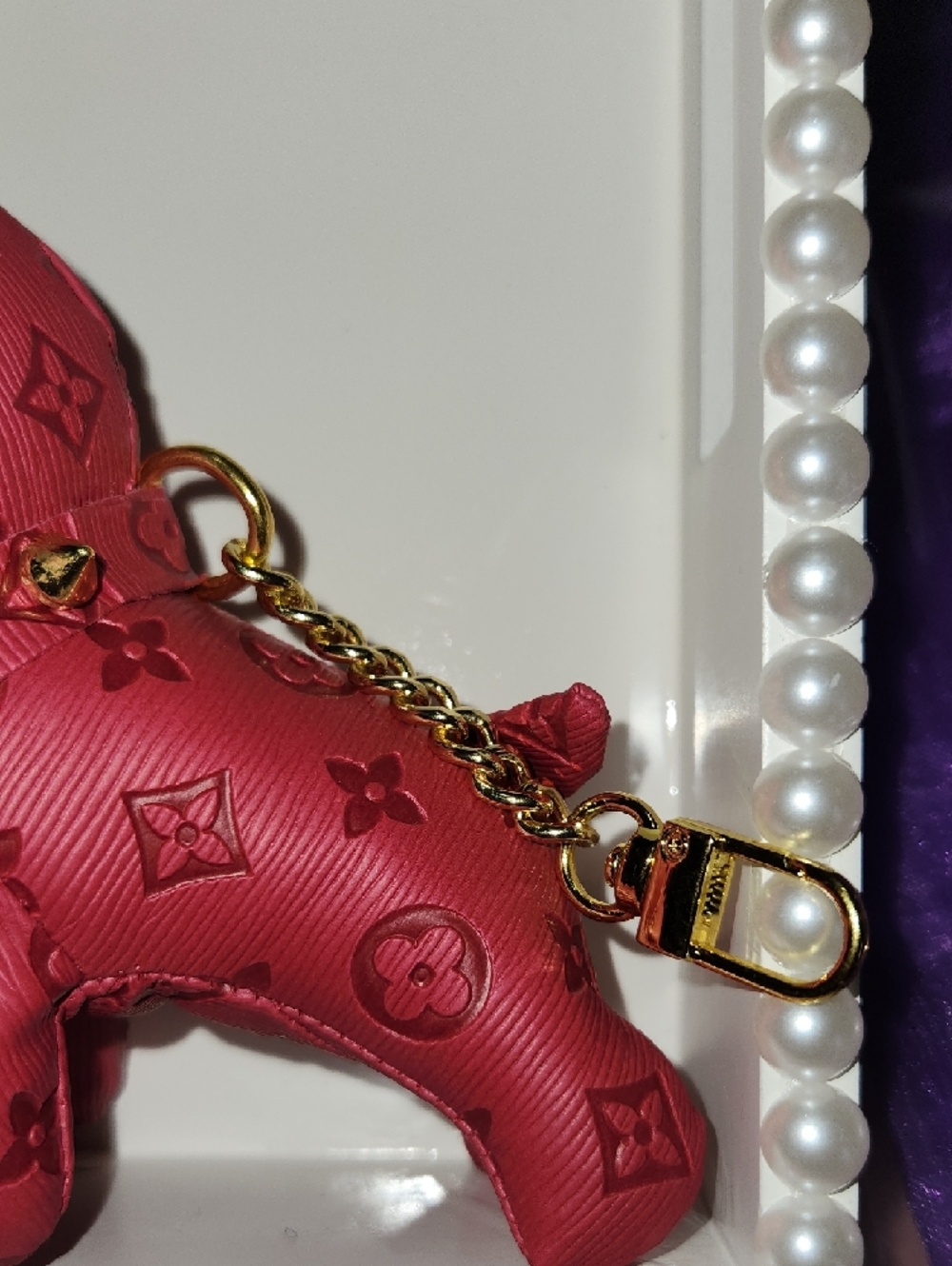 Red Designer-Style Dog Keychain Charm - Picture 3 of 5